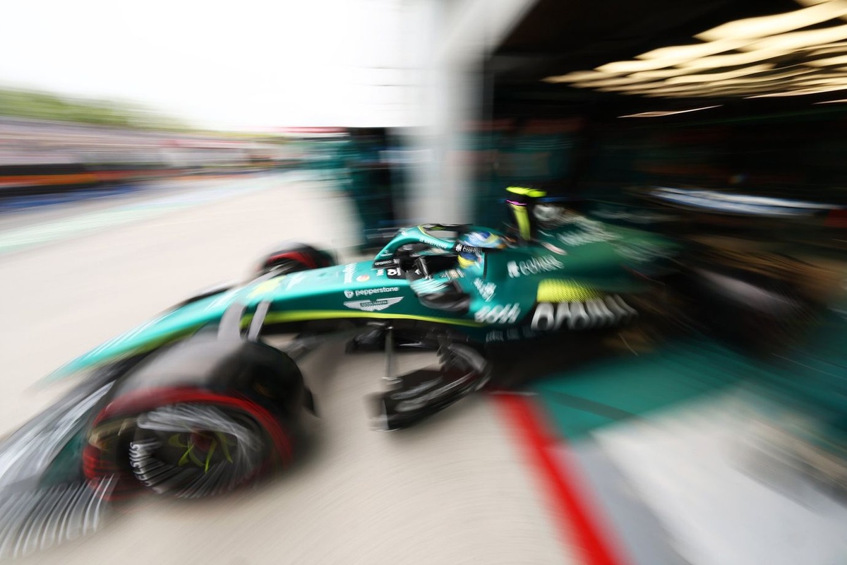 Alonso 憂摩納哥撞車：Aston Martin 隨機降檔令賽車失控