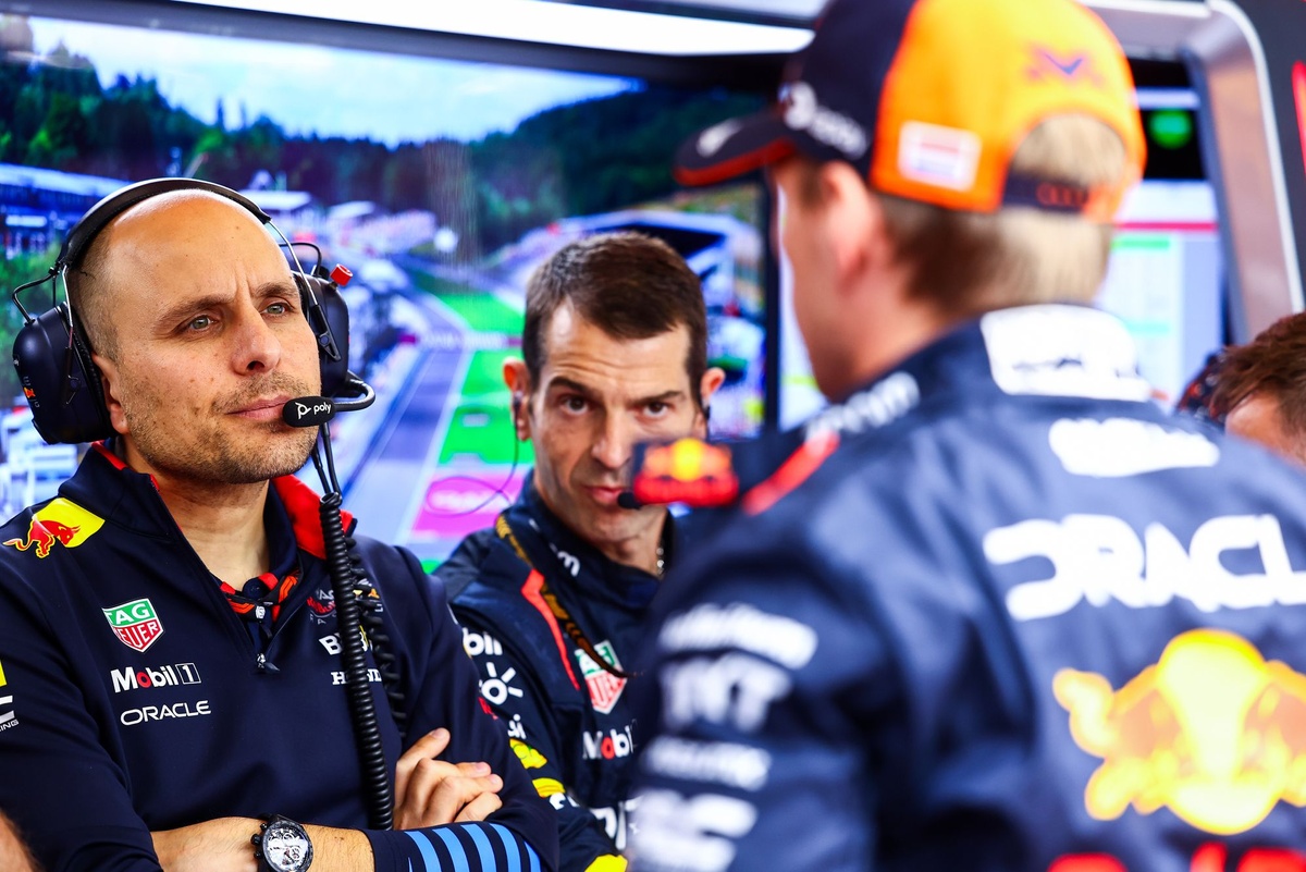 麥拉倫官宣挖角Red Bull Verstappen賽事工程師Lambiase