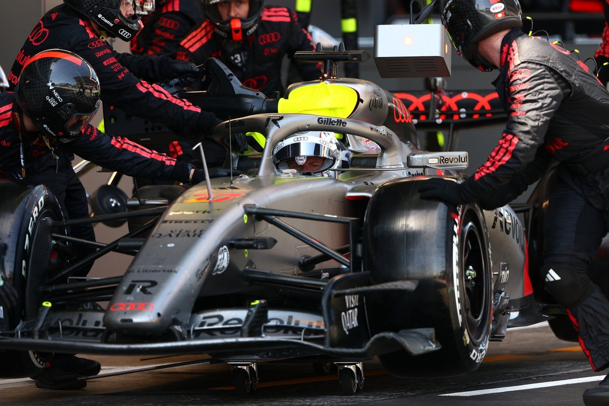 Hulkenberg 巴塞隆拿退賽原因曝光　Lawson 起步異常惹連鎖反應