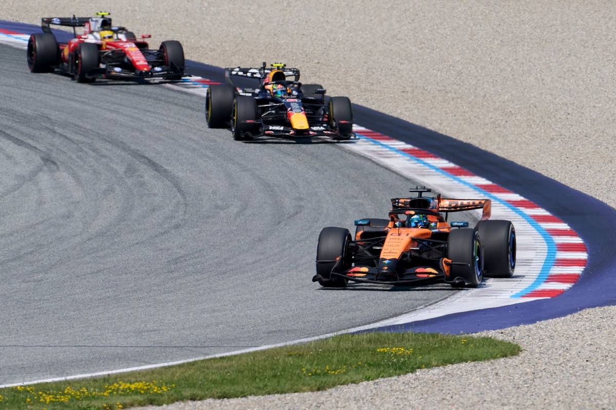 F1 揭秘奧地利站超高速無人機：Red Bull Ring 長鏡頭震撼全場