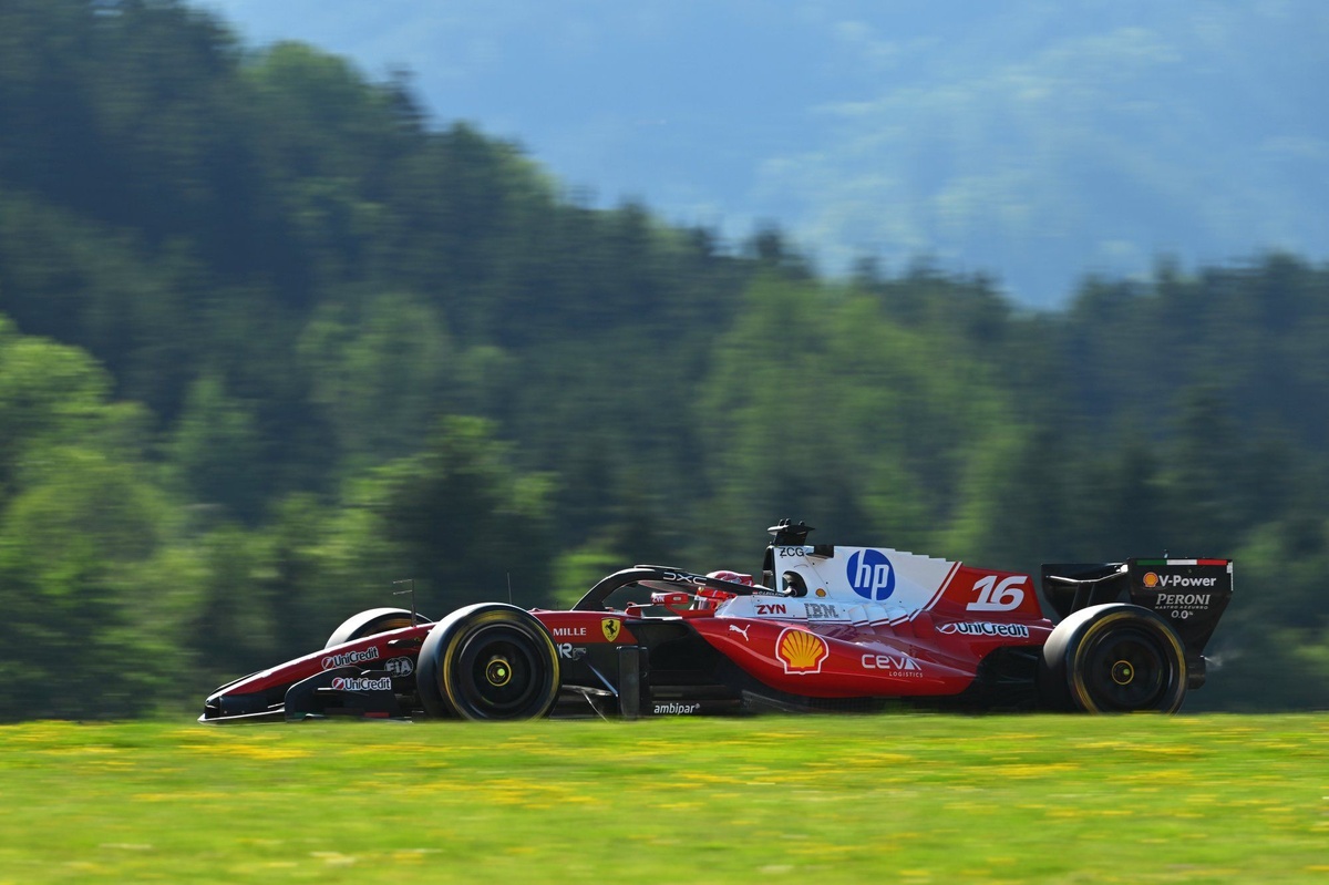 Ferrari 奧地利練習艱難：遠不及巴塞隆拿巔峰，新引擎能否扭轉局面？