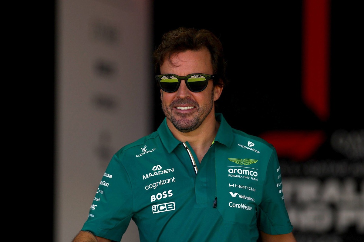 Fernando Alonso 堅定回應 Aston Martin F1 賽車限制問題