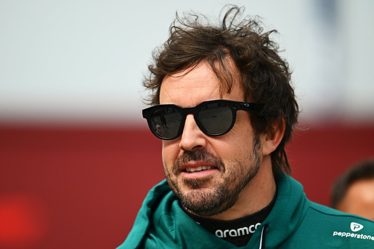 Alonso 摩納哥再成焦點　罕見 Porsche 918 Spyder 亮相街頭