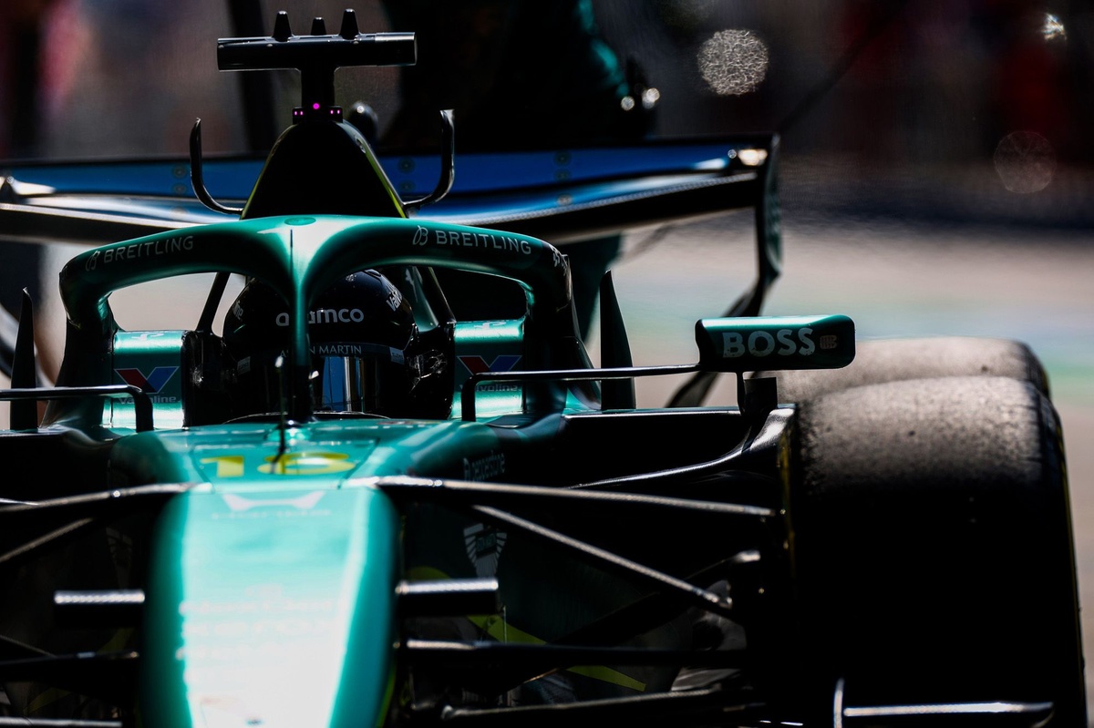 Aston Martin 巴林測試周五停擺：Honda 電池故障延燒