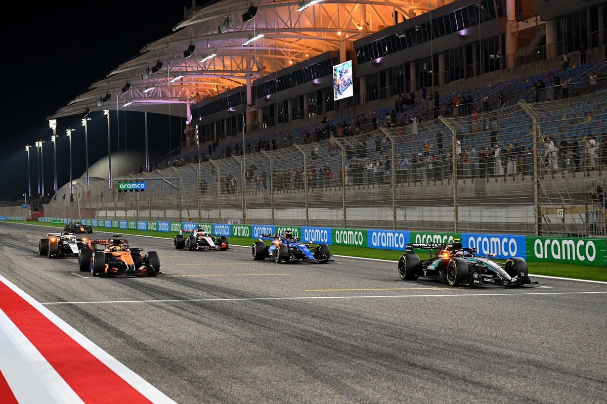 FIA 延續 F1 起步試驗 McLaren 支持「合理」調整