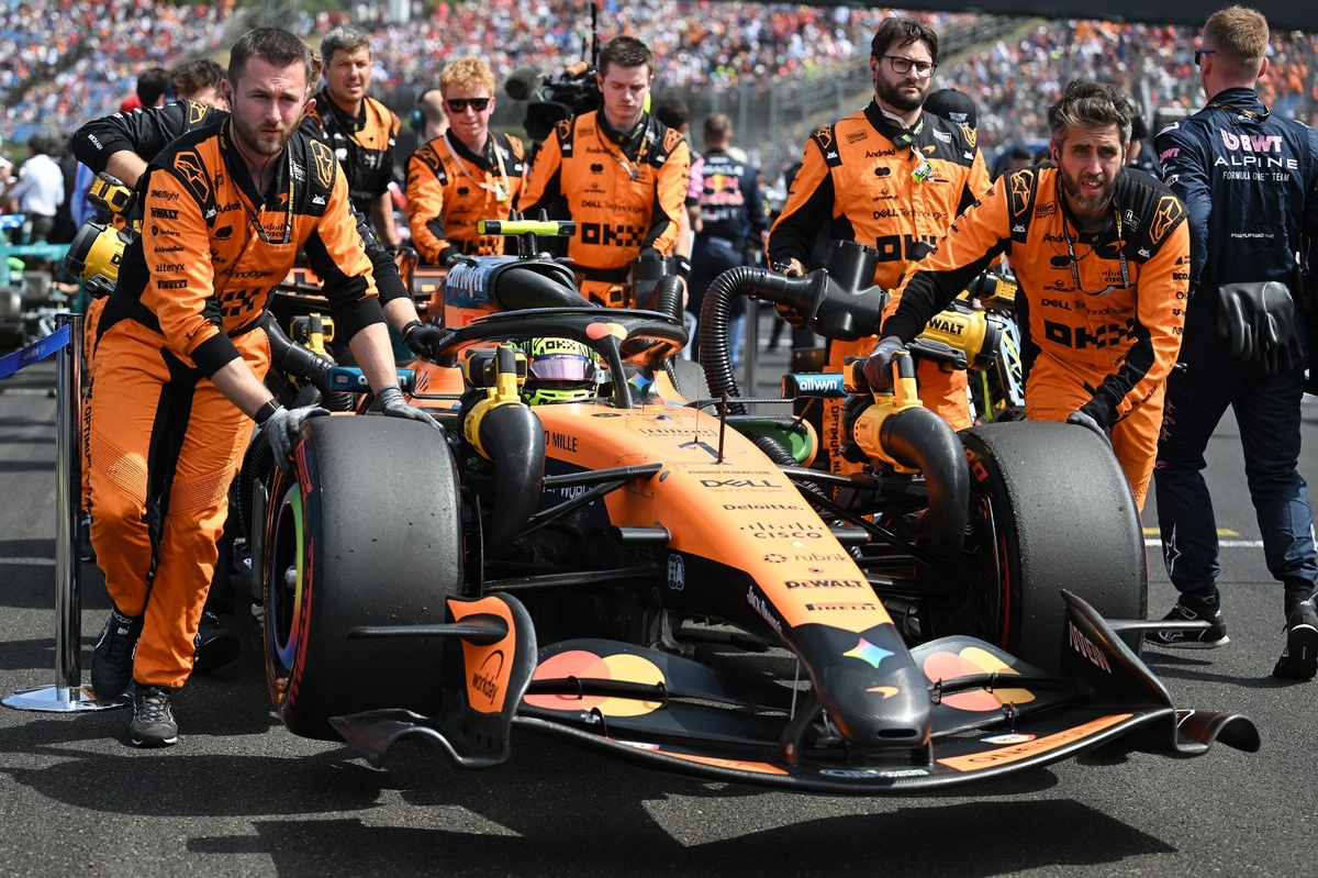 McLaren 仍未叫停 2026 戰車開發　Stella：太早轉軚或拖累新車