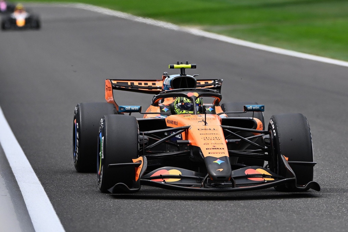 McLaren 匈牙利站終試「Macarena」倒置尾翼，MCL40 迎來關鍵升級