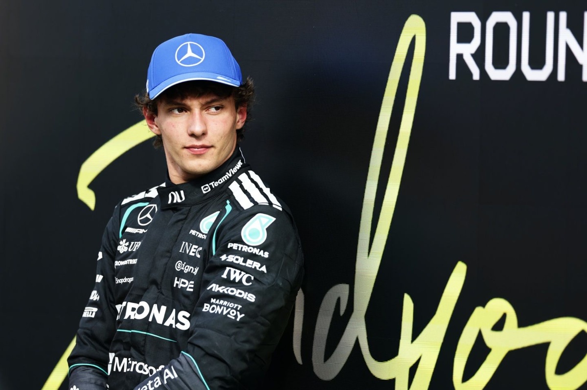 Antonelli Monza 換 PU 觸發罰退　Mercedes 確認主場戰由後列起步