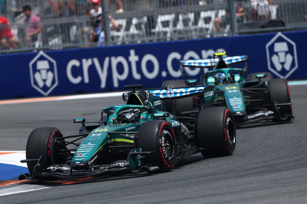 F1 2026 排位賽隊友對決：Mercedes 暫時領先