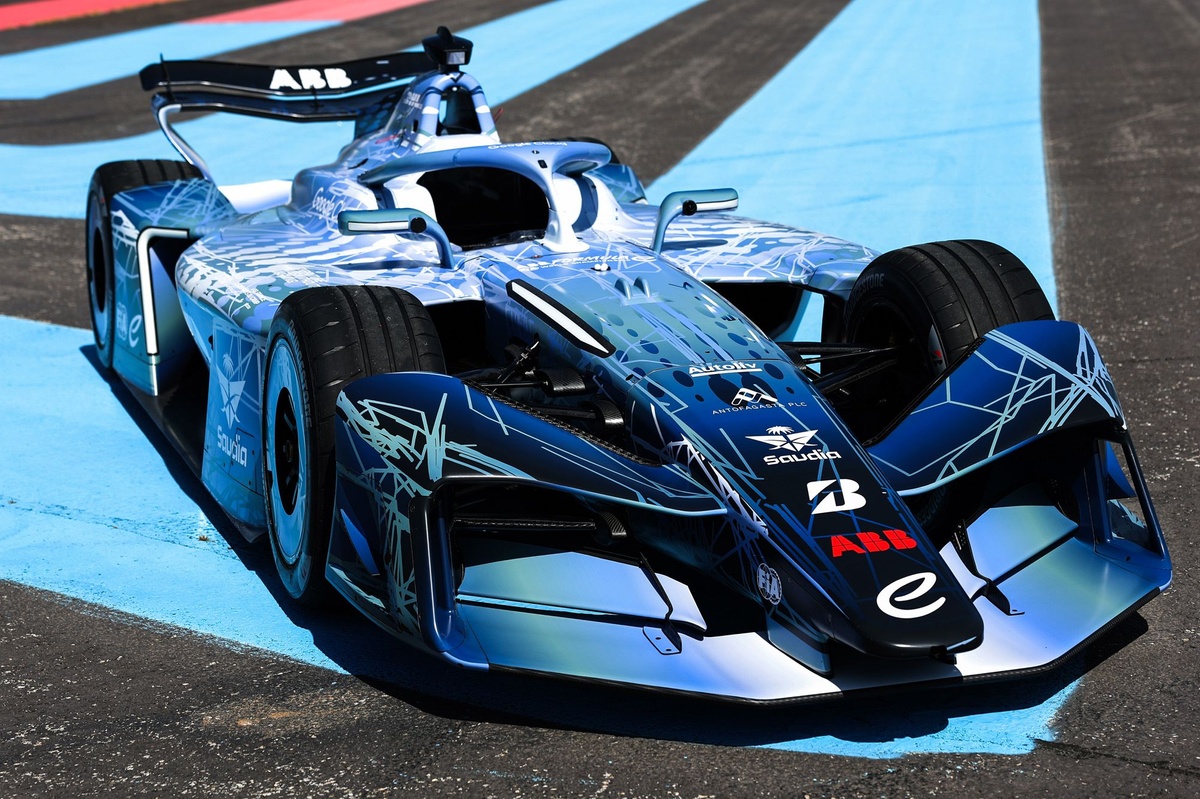 Formula E Gen4 賽車登場：日程與性能愈趨 F1 化
