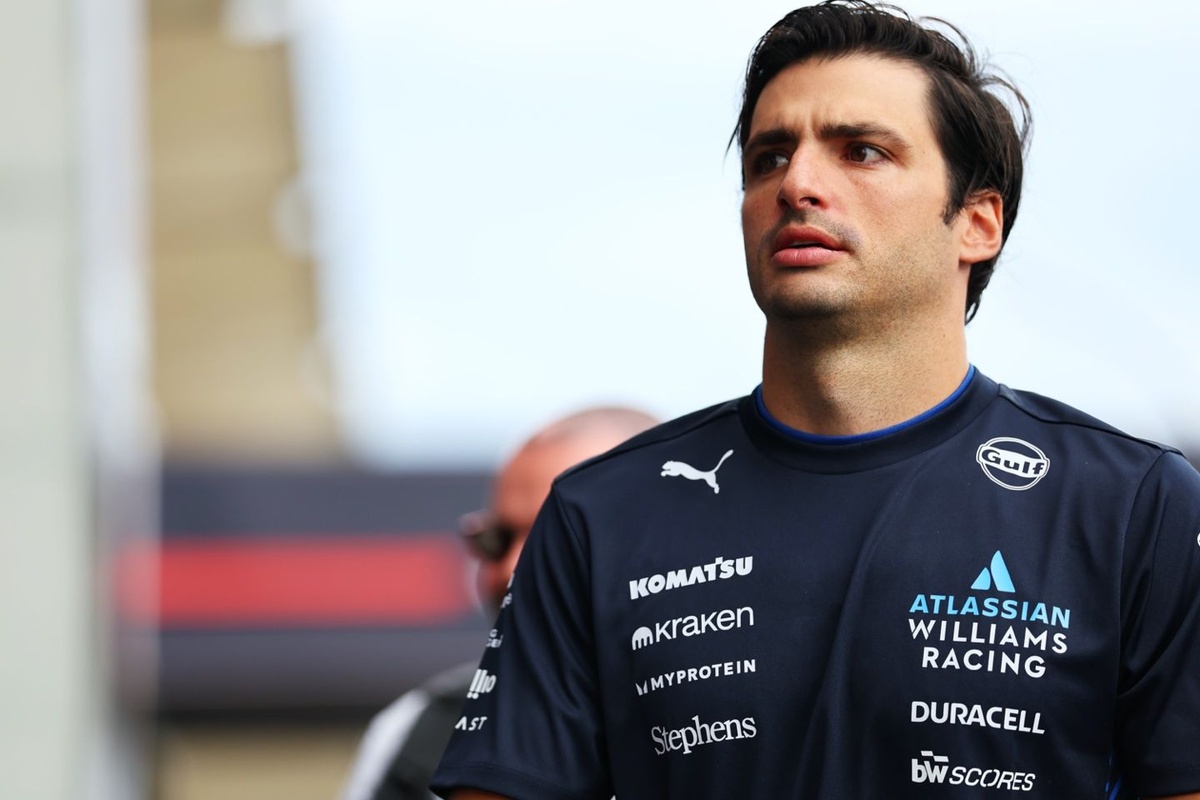 Sainz 坦言被換下 Ferrari 時：世界彷彿與我為敵