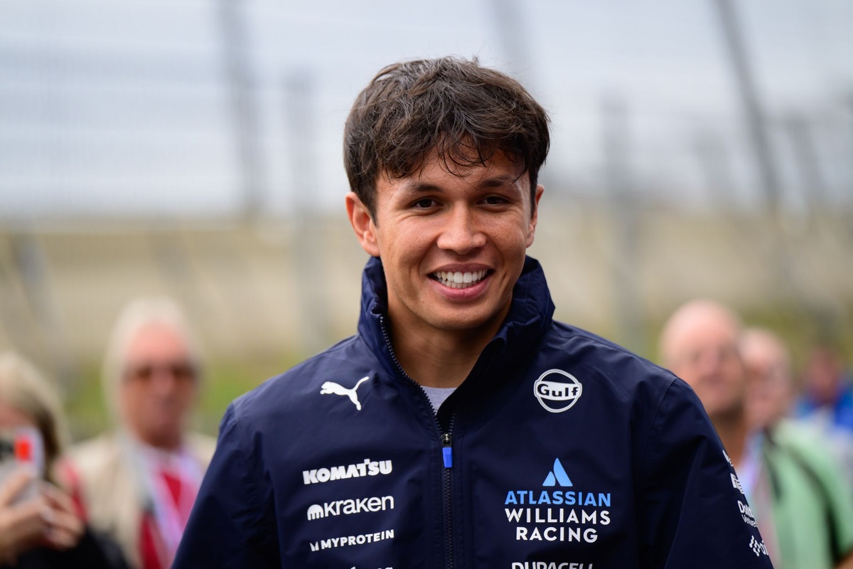 Alex Albon 揭澳洲-中國-日本 F1 開季行程「極其艱難」：完全摧毀車手