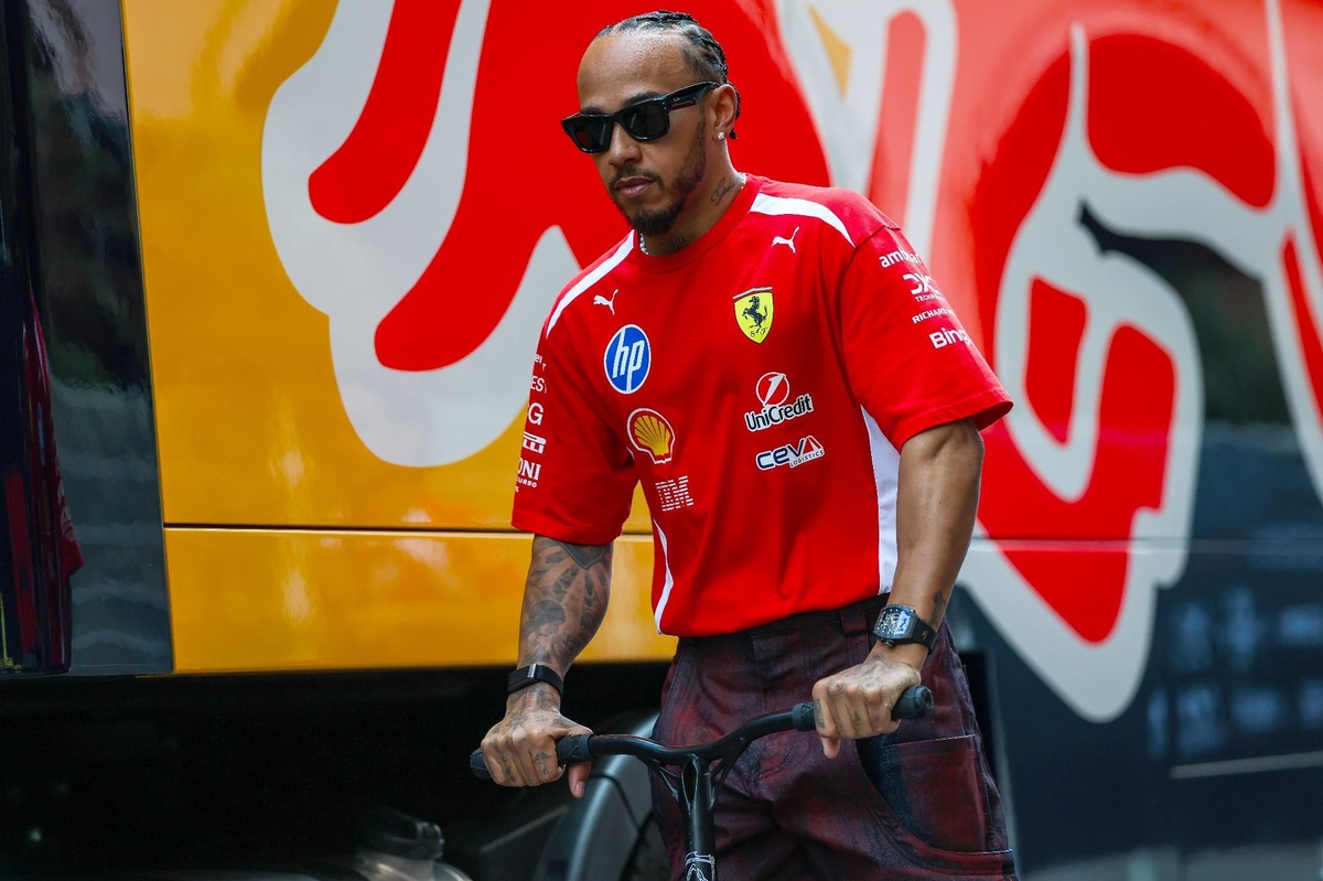 Lewis Hamilton 公開新寵物狗 Halo 首批合照