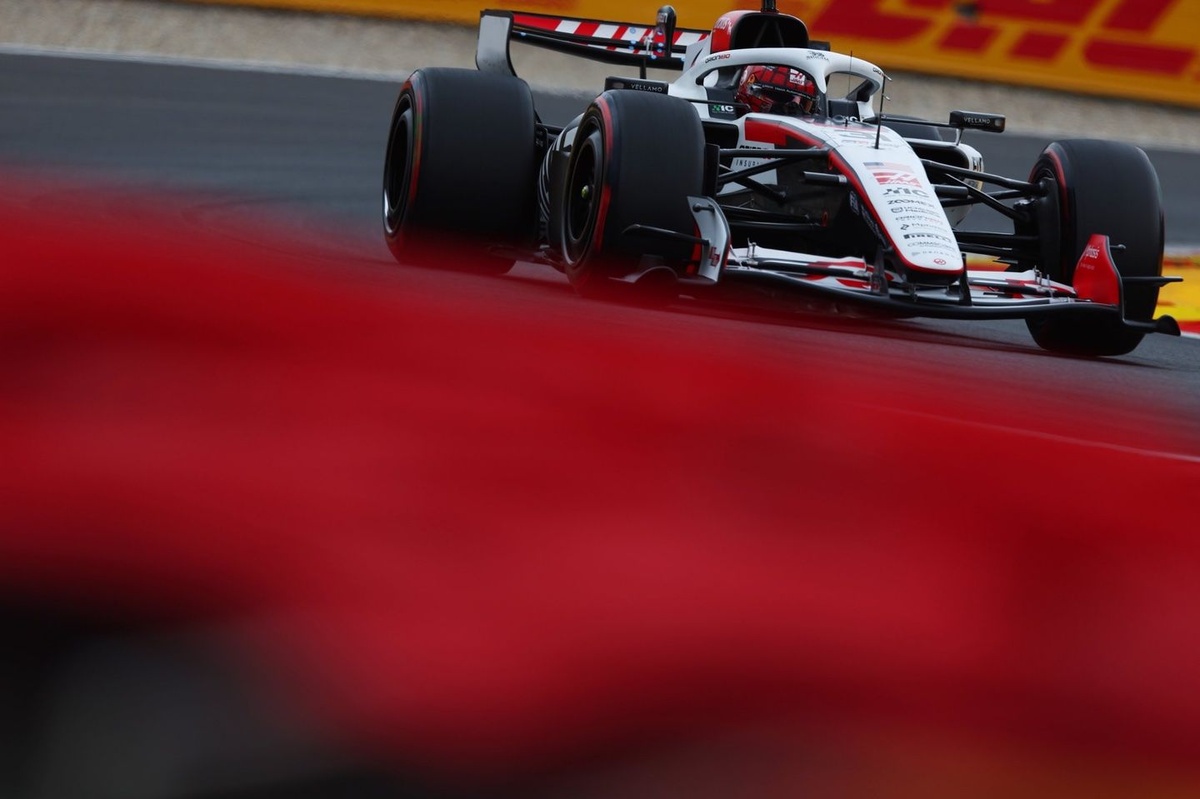 Ocon 再遭 Q1 淘汰：Ollie Bearman 獨撐 Haas 僅他車況正常