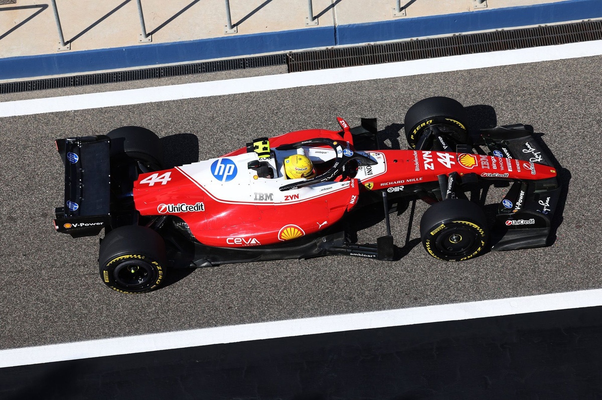 Ferrari 後翼180度翻轉震驚F1測試！SF-26創新設計成焦點