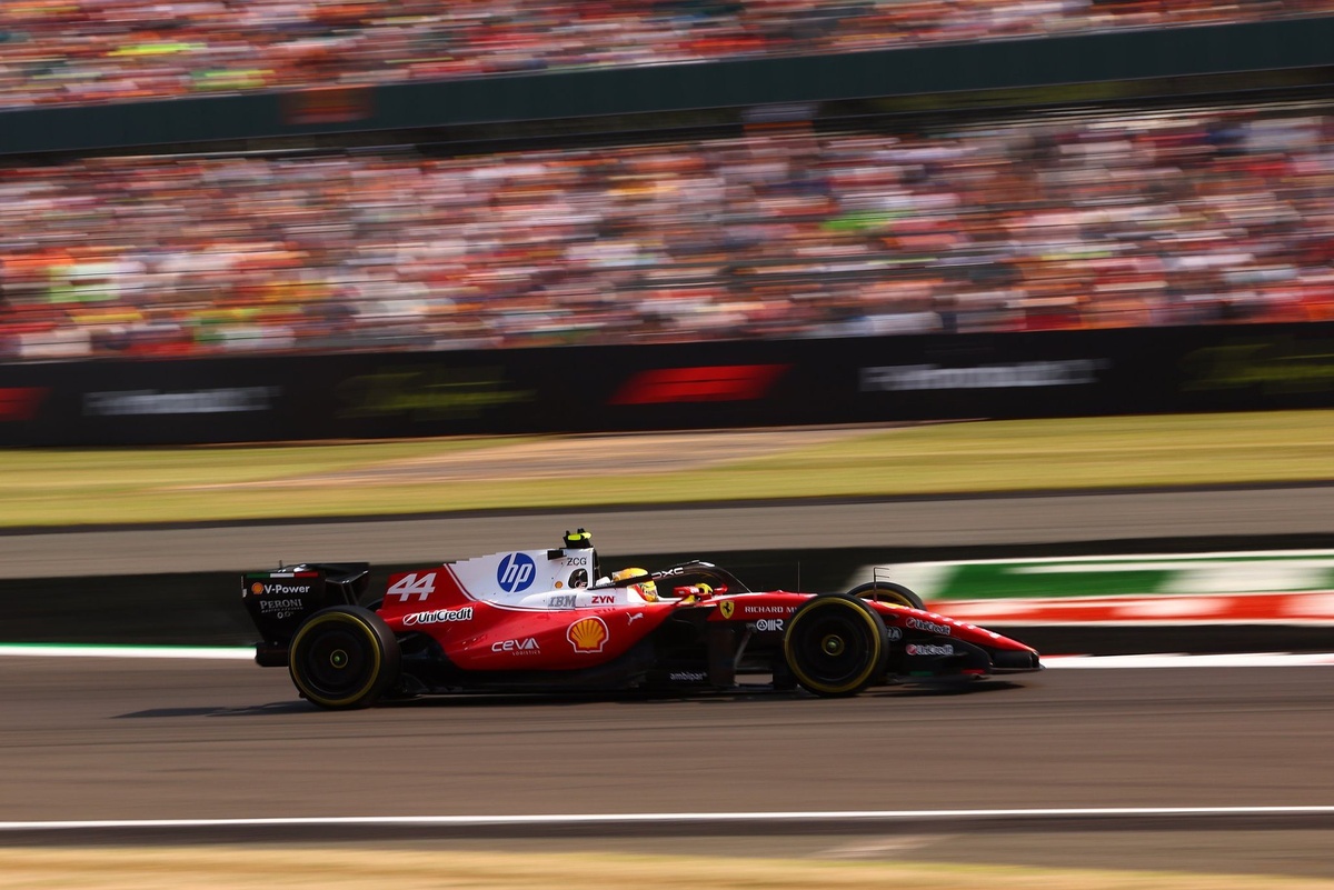 Hamilton 銀石奪 Sprint 頭名：0.011秒力壓Antonelli