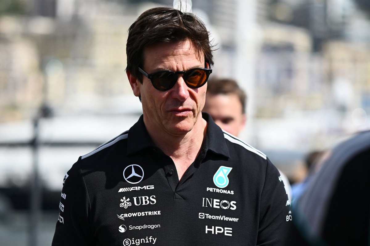 Wolff 解釋摩納哥站失誤：Mercedes 策略混亂累 Russell 錯失頒獎台
