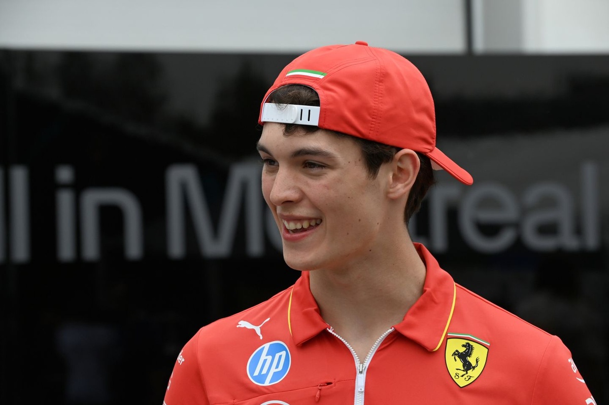 Ollie Bearman 仍夢想 Ferrari F1 席位 雙方對話「非常開放」