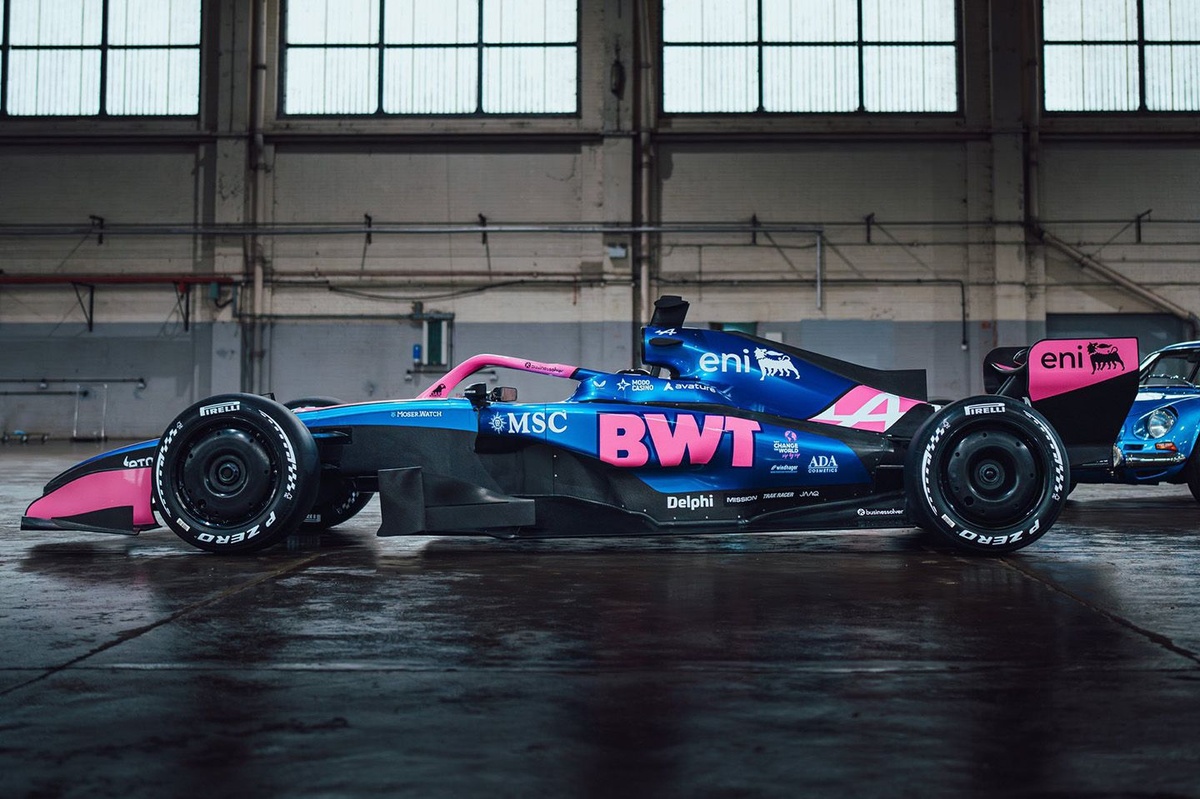 Alpine 公布 2026 F1 賽車全新塗裝設計