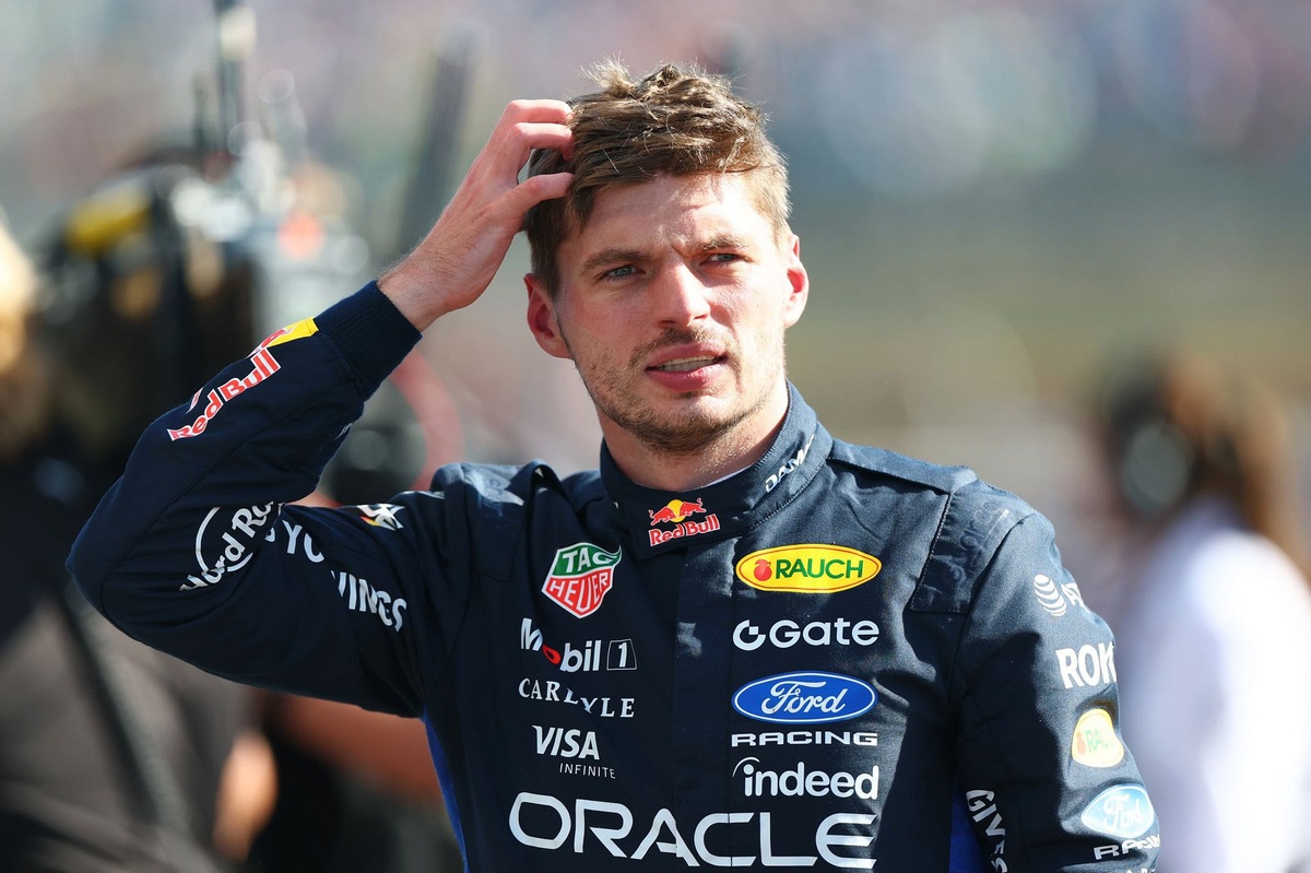 Russell 與 Hamilton 續約傳聞拆解　Verstappen 傳言被指不成立