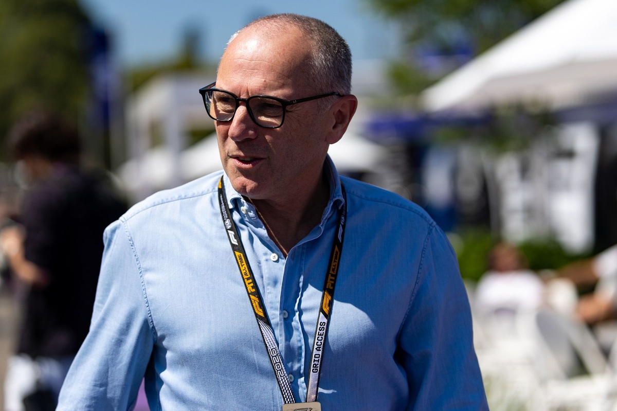 Domenicali：維斯塔潘與漢米爾頓對2026規則批評過早不恰當