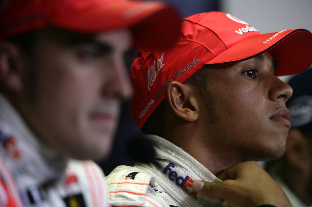 Hamilton 首戰 McLaren 即震驚 F1　蒙特婁奪生涯首勝