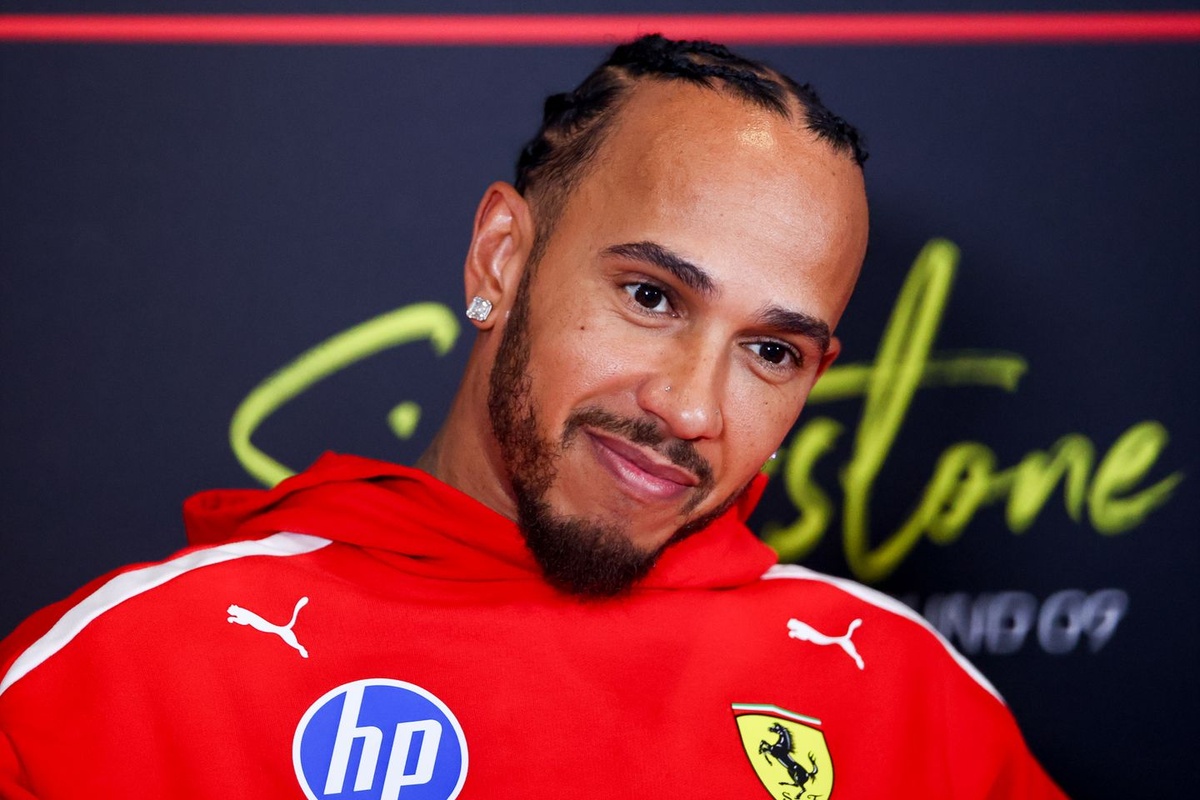 Hamilton 與兄長共駕 V10 三座 Ferrari：Fiorano 體驗「深刻」難忘