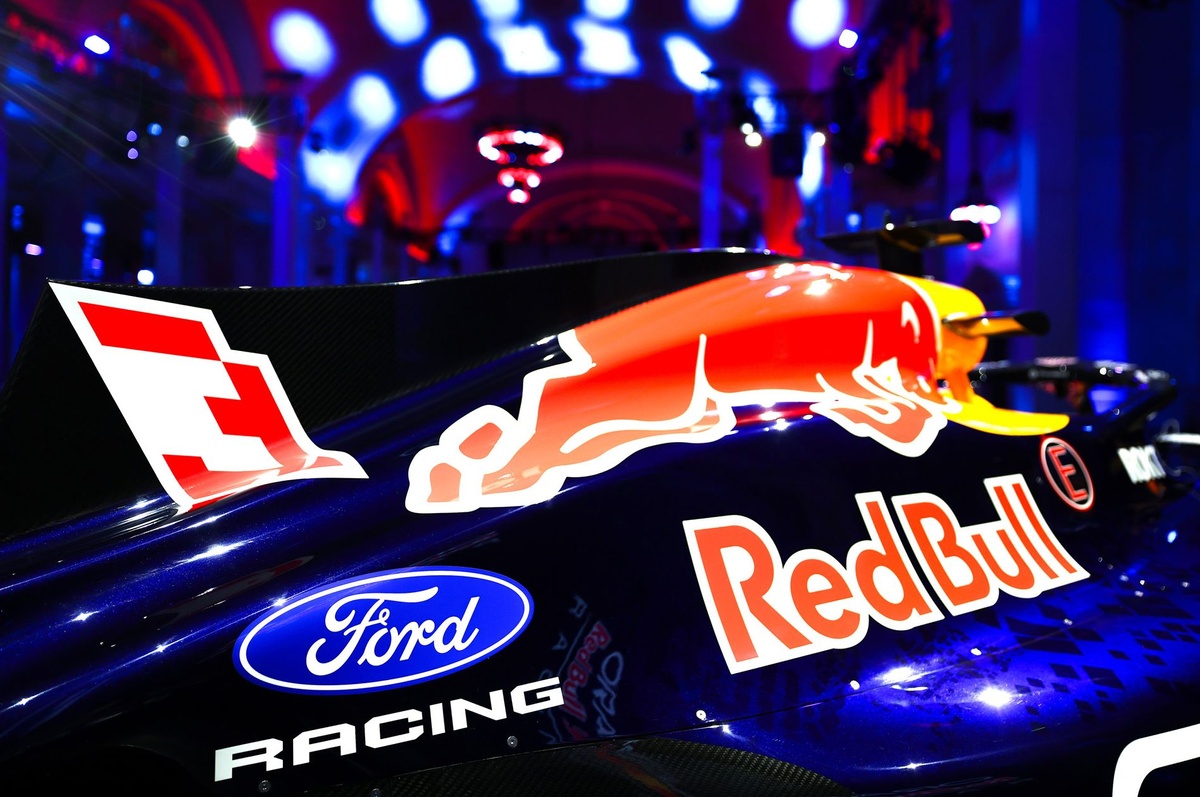 Ford 力撐 F1 V8 回歸方案　改引擎方向與公路車策略同步轉向