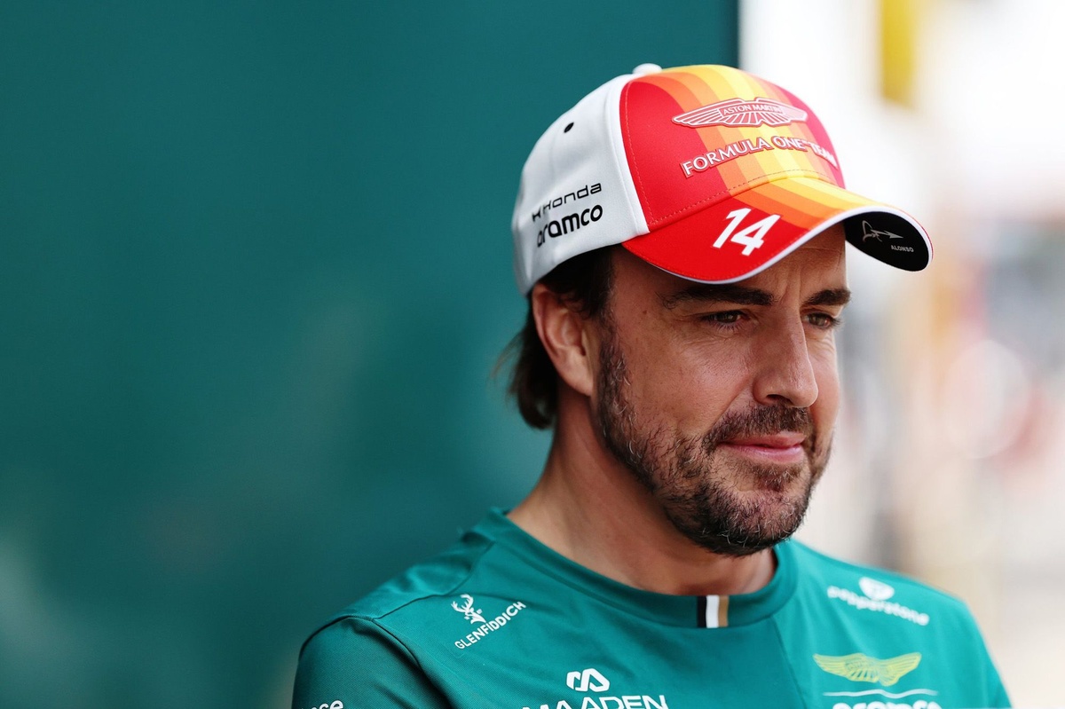 Alonso 2027 重返 Alpine 傳聞再起：雙料冠軍未定 F1 未來