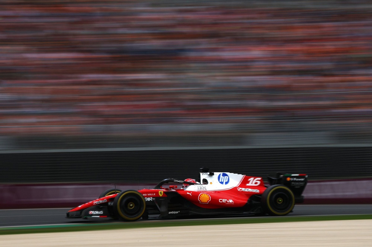 Mercedes 排位稱霸澳洲大獎賽 車手意見分歧：Leclerc 震驚 Verstappen 不意外