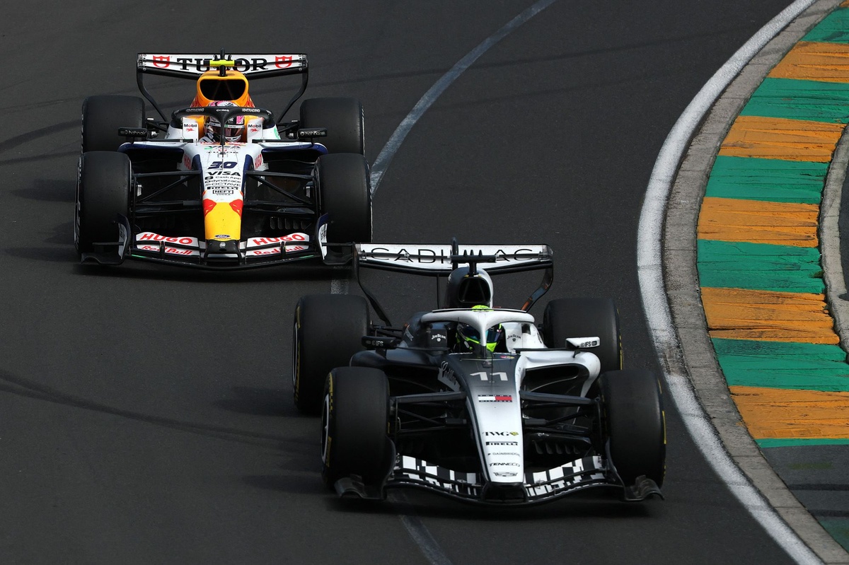 Liam Lawson 批 Sergio Perez 澳洲大獎賽激戰如爭世界冠軍