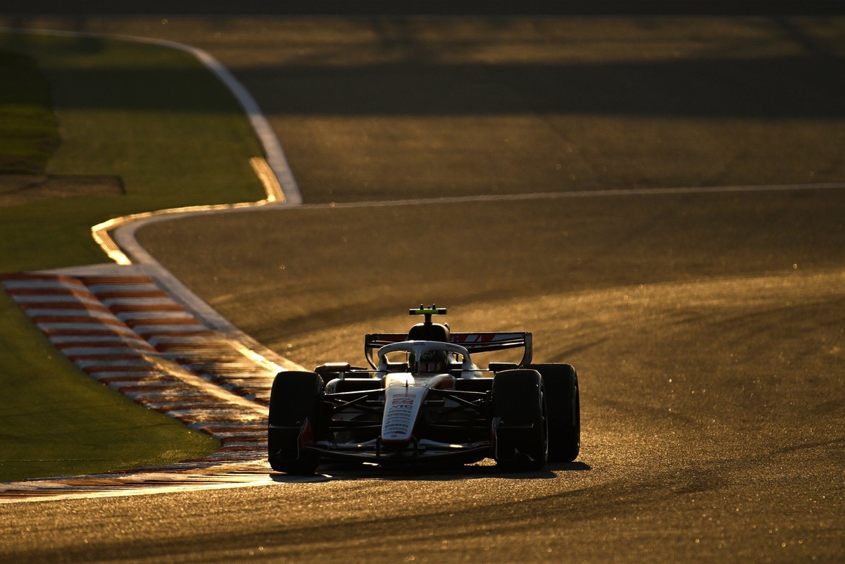F1 巴林季前測試第六日完結：Ferrari Leclerc 最快圈速領先群雄