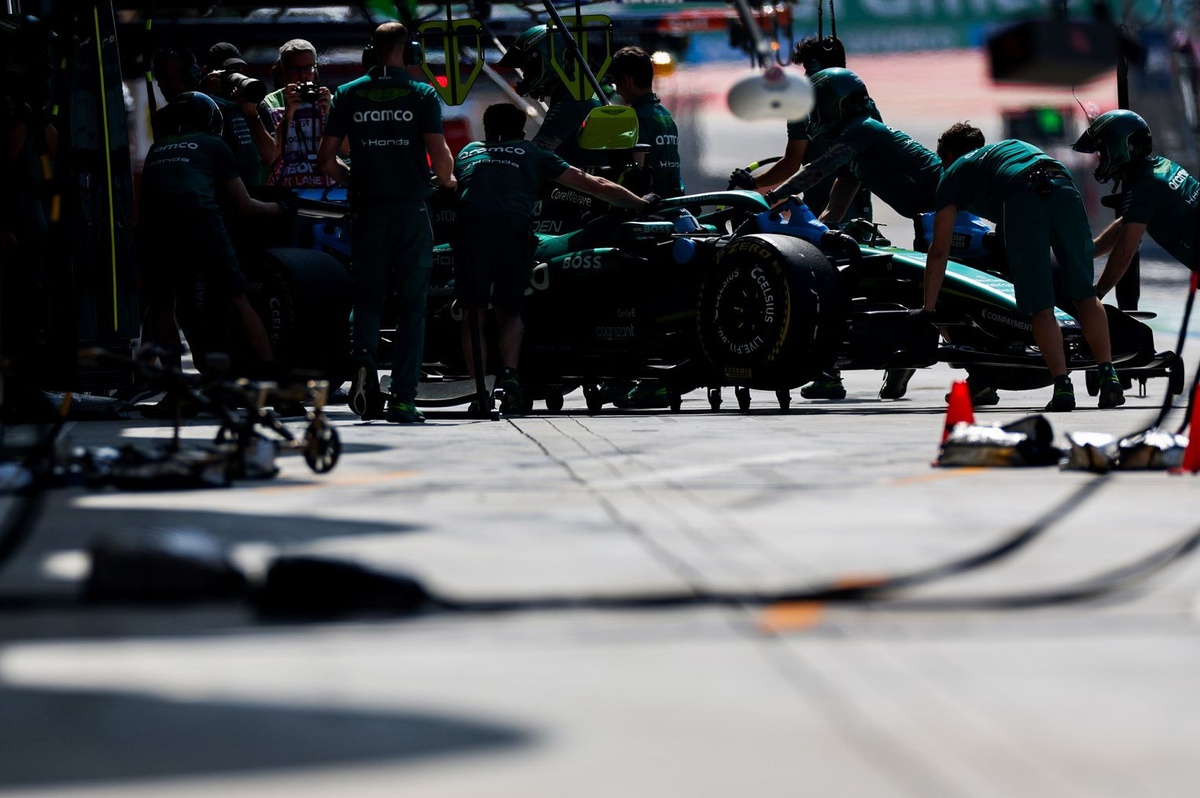 Aston Martin 計劃澳洲大獎賽早退賽 捲入 Honda F1 危機