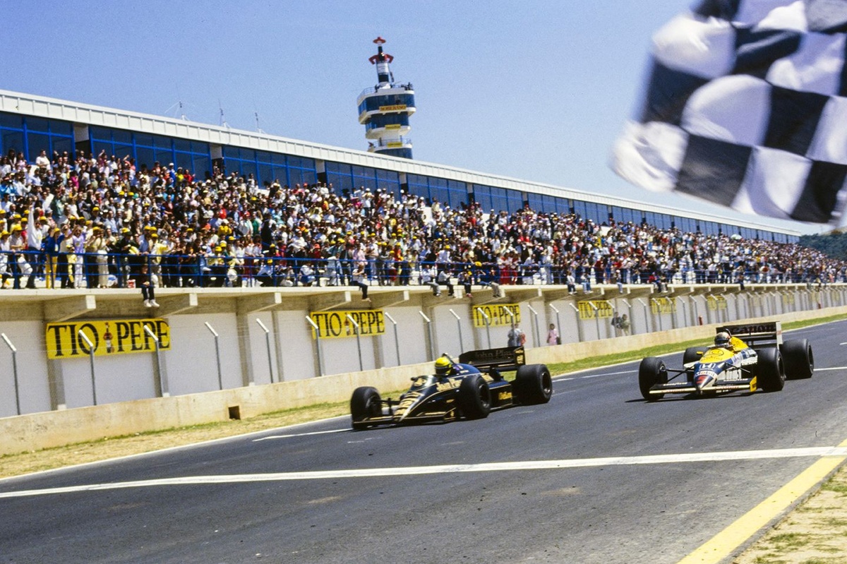 1986年西班牙大獎賽：Senna以0.014秒險勝Mansell創造F1第三接近完賽紀錄