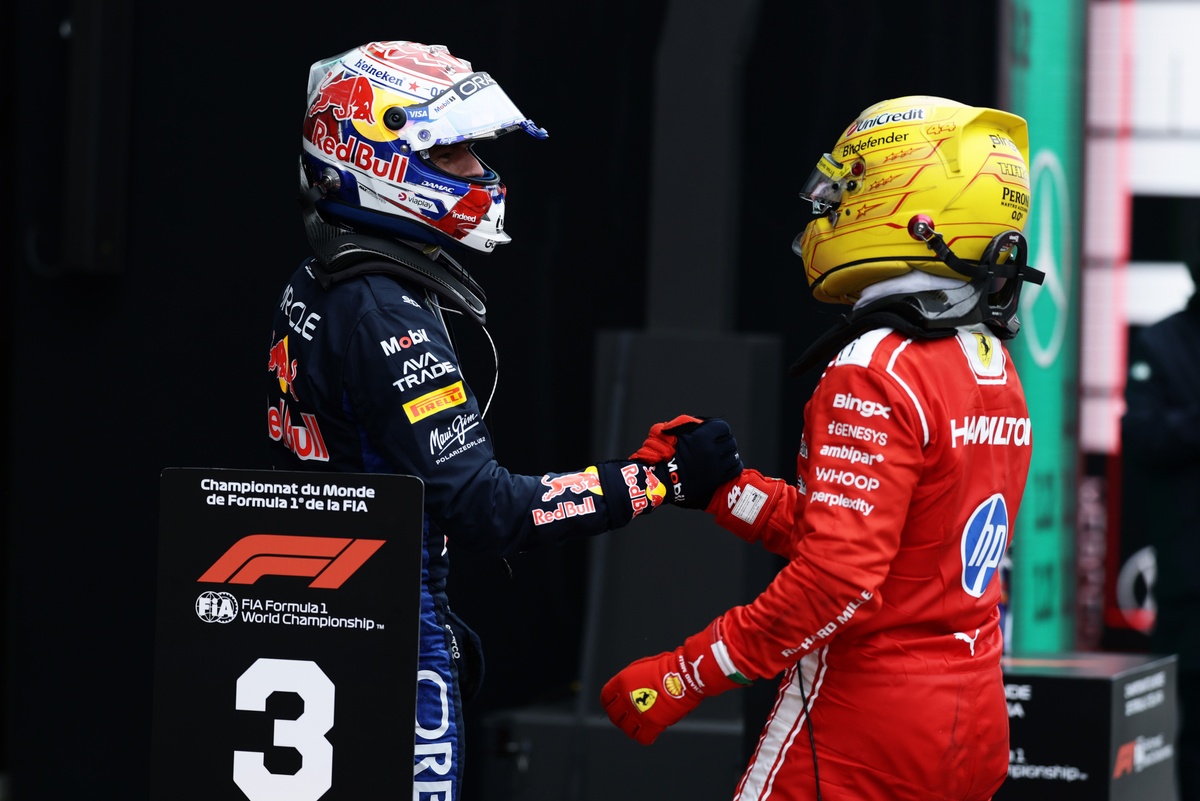 Naomi Schiff：Hamilton 與 Verstappen 的 2021「傷痕」難以完全消失