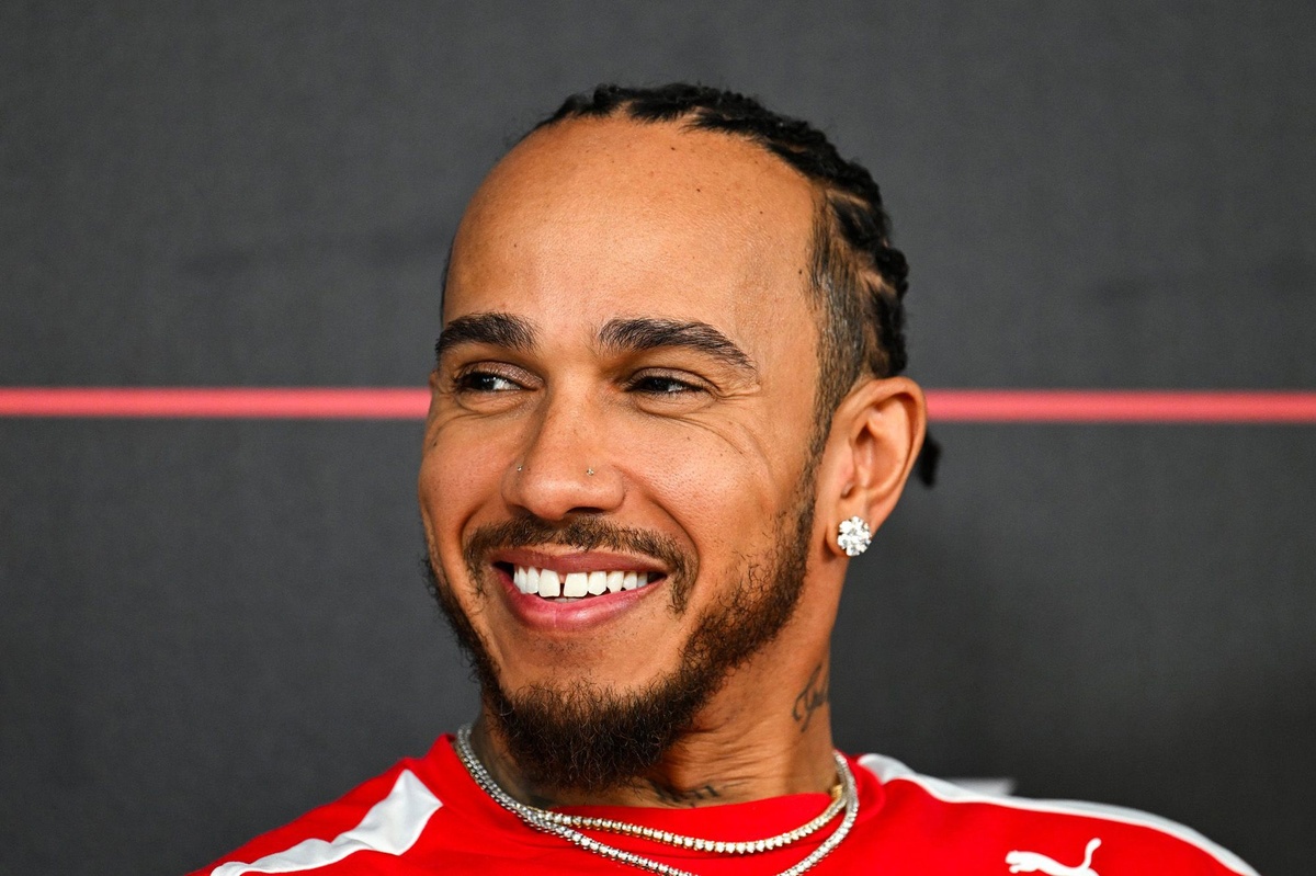Lewis Hamilton 新「Tokyo Drift」影片爆紅 粉絲熱議硬推戀情