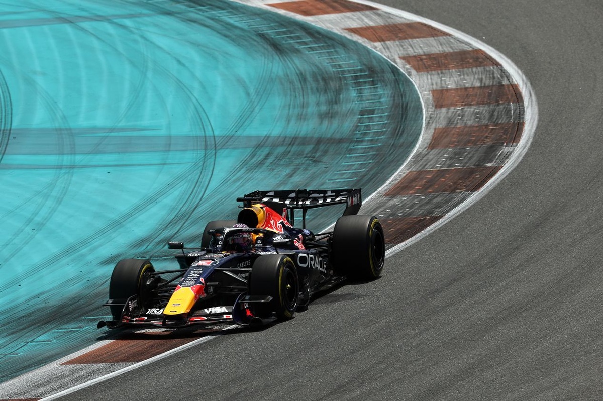 Red Bull 奧地利站誓減重達標 韋斯塔潘見隧道盡頭曙光