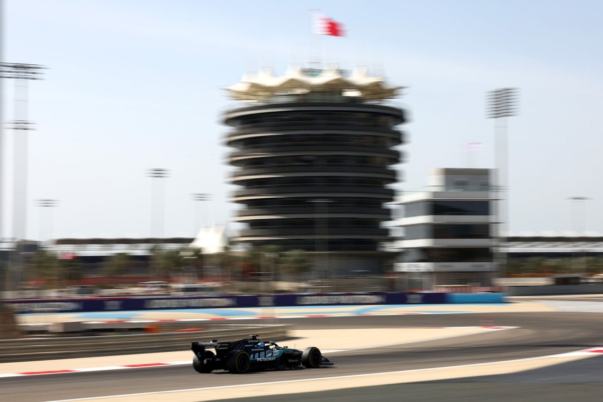 Pirelli 首辦巴林濕地測試 McLaren 與 Mercedes 參與