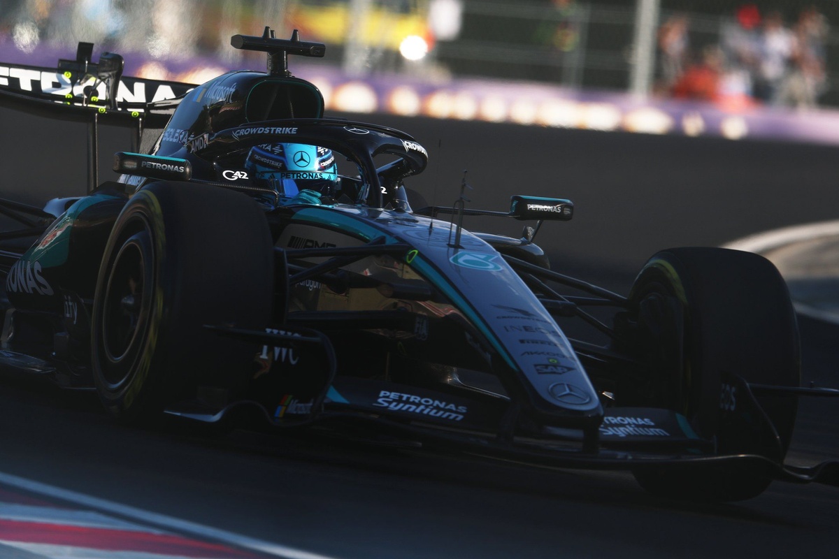 Russell 匈牙利站起步失速　Mercedes 引擎軟件故障釀禍