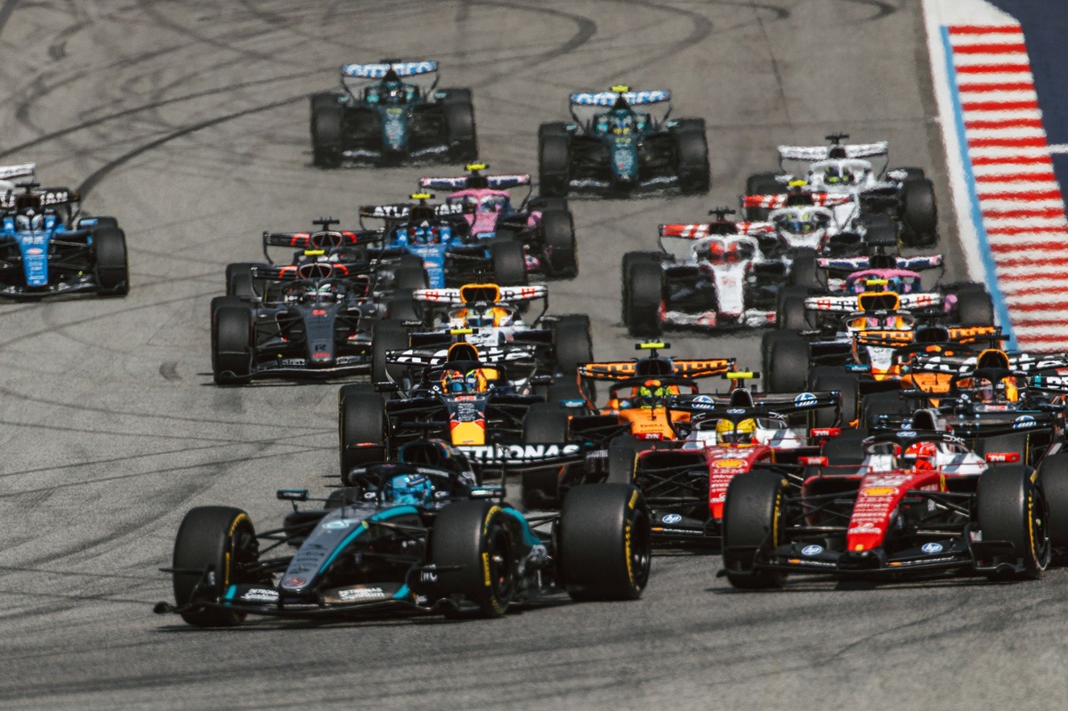 Rachel Brookes預測2027 F1車手大洗牌　Verstappen或轉投Mercedes