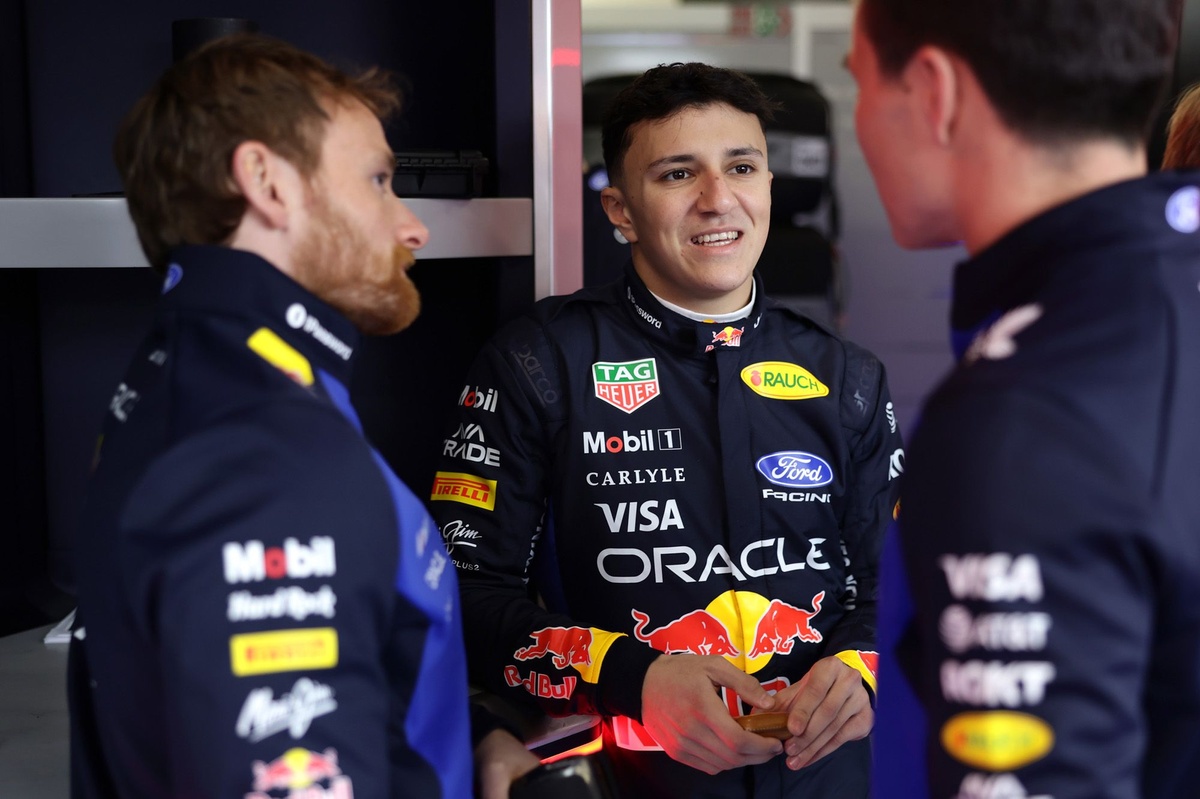 Hadjar 自認升上Red Bull仍覺「怪怪的」 不敢置信成Verstappen隊友