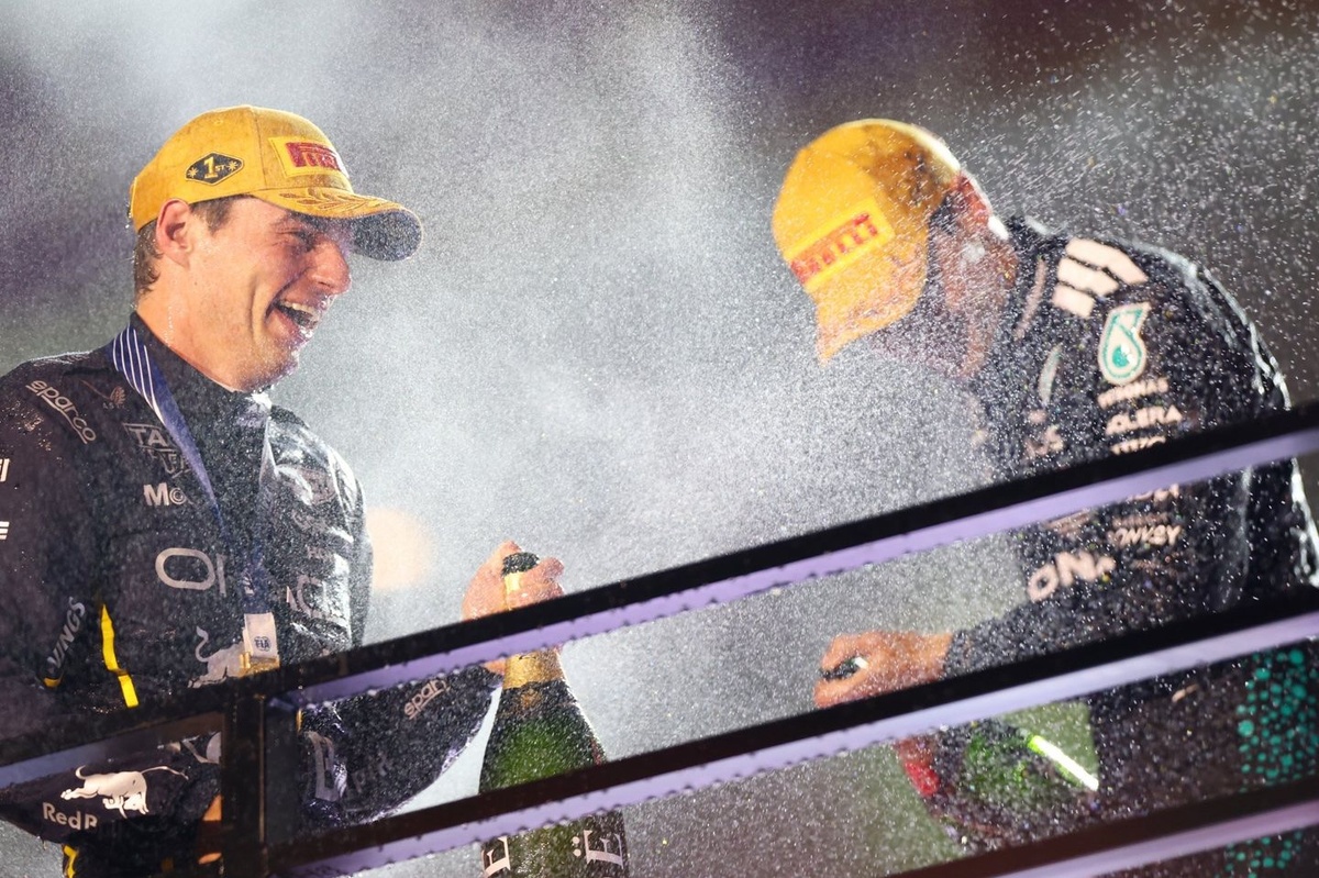 Russell 警告：新引擎難擋 Verstappen 2026 冠軍威脅