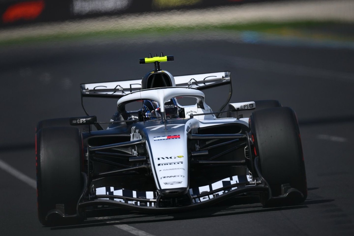 Cadillac F1 首秀澳站雙雙止步 Q1 暴露主要弱點