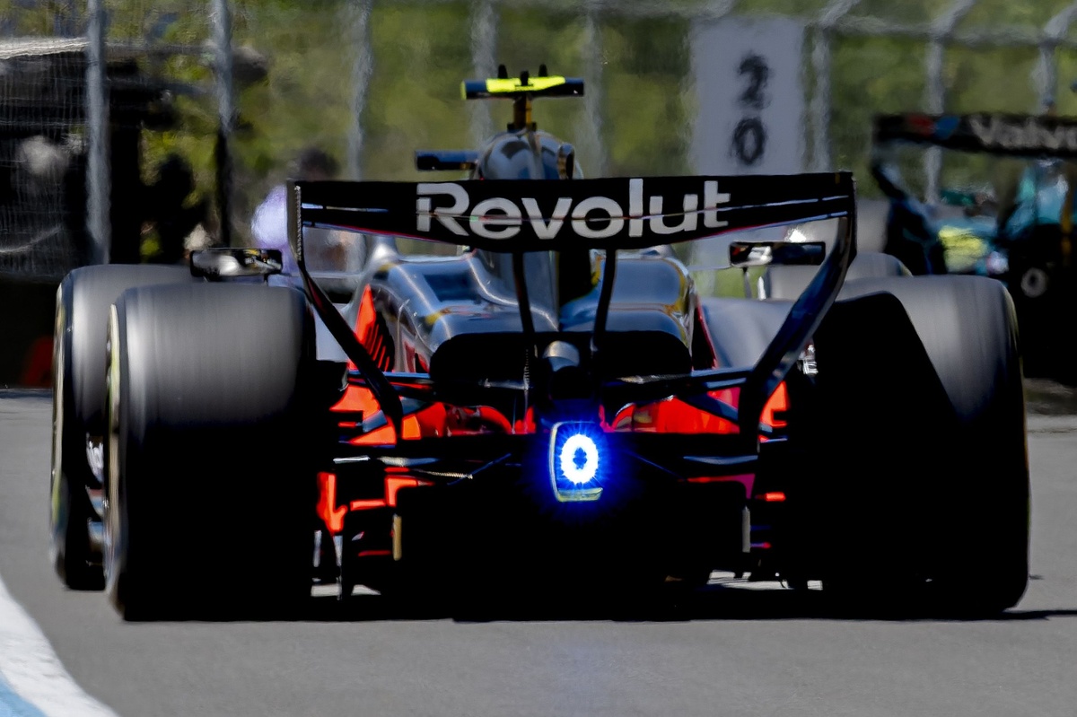 2026 F1 新車 LED 燈改動　可顯示動力單元狀態