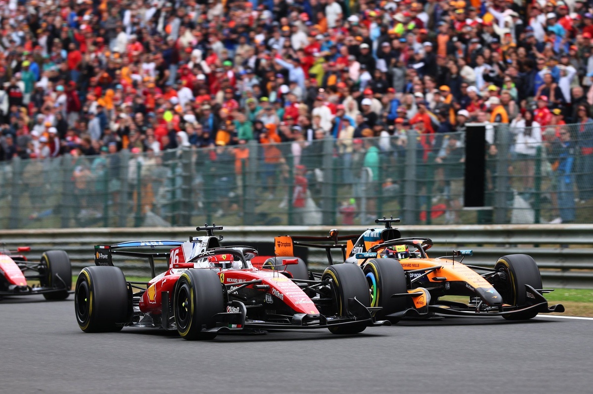 Leclerc Belgian GP 撞 Piastri 未受罰：FIA 裁定非故意擠壓