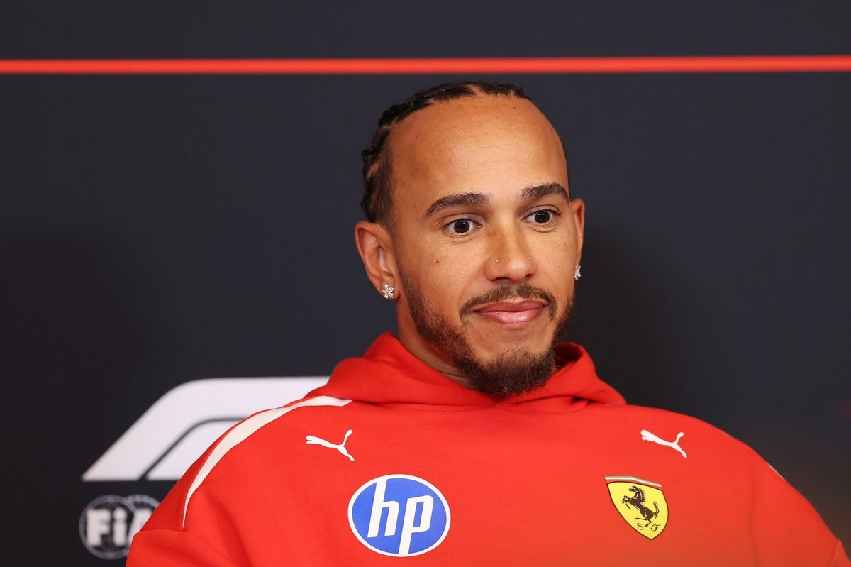 Hamilton 帶媽媽入場觀賽：盼家人見證 F1 付出