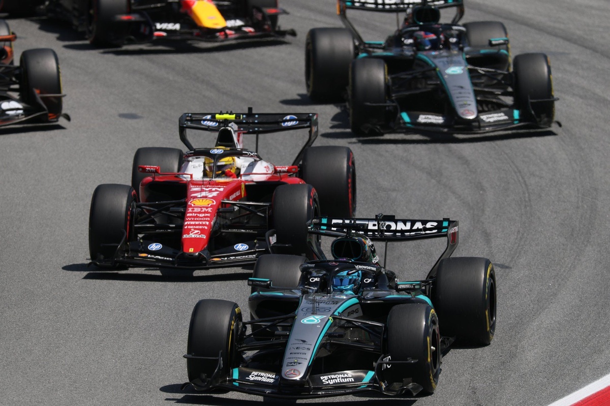 Coulthard：Mercedes 可靠性問題升溫　Ferrari 正逼近冠軍戰線